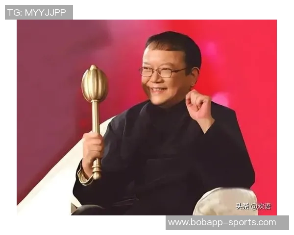 王刚禁区外惊天凌空抽射飞出画面引发全场惊叹落地时长超五秒