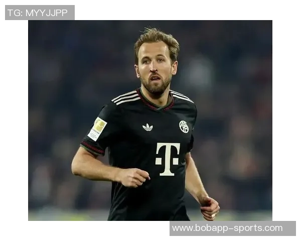 法尔克透露拜仁欲续约凯恩并关注巴甲前锋维托尔的转会可能性